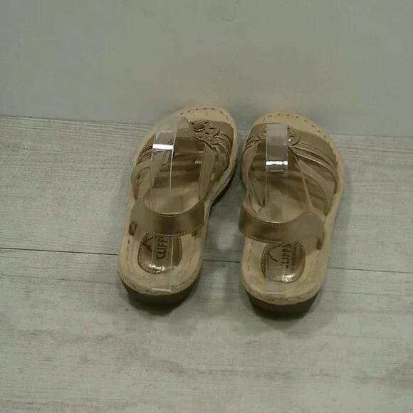 Cliffs White Mountain Camryn Metallic Gold Embellished Comfort Sandals Size 9.5 - Picture 7 of 11
